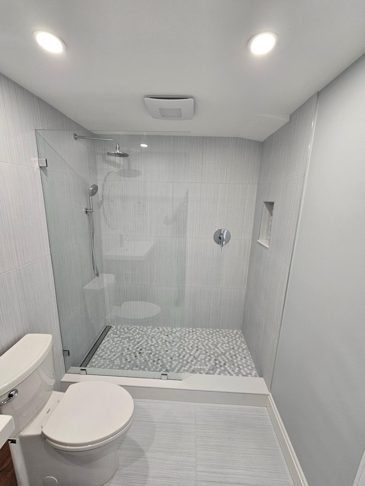 Bathrooms 40