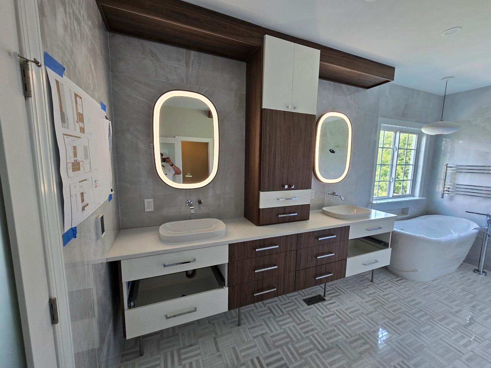 Bathrooms 32